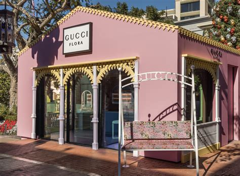 gucci flora pop up